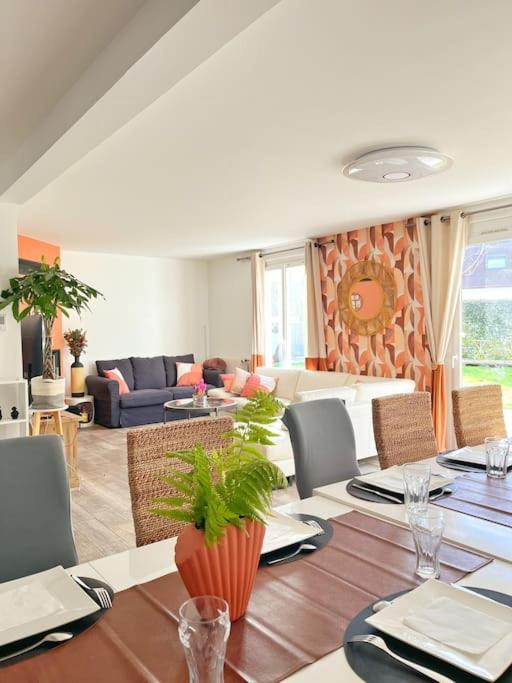 M&A Maison De Campagne/ Disney/Paris/Wifi/Jeux Croissy-Beaubourg Экстерьер фото